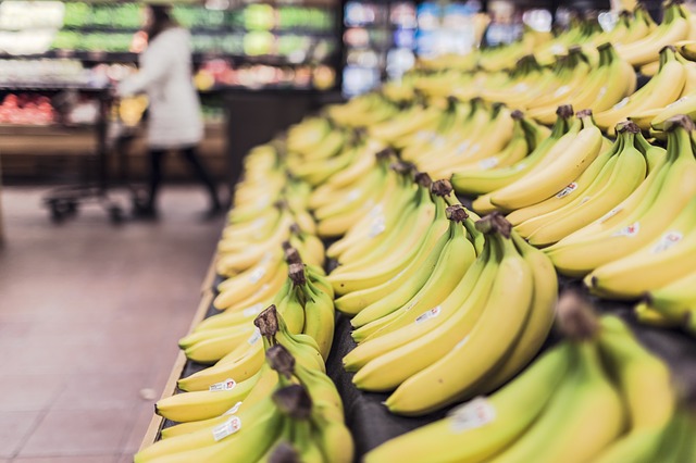 banány v obchodě.jpg
